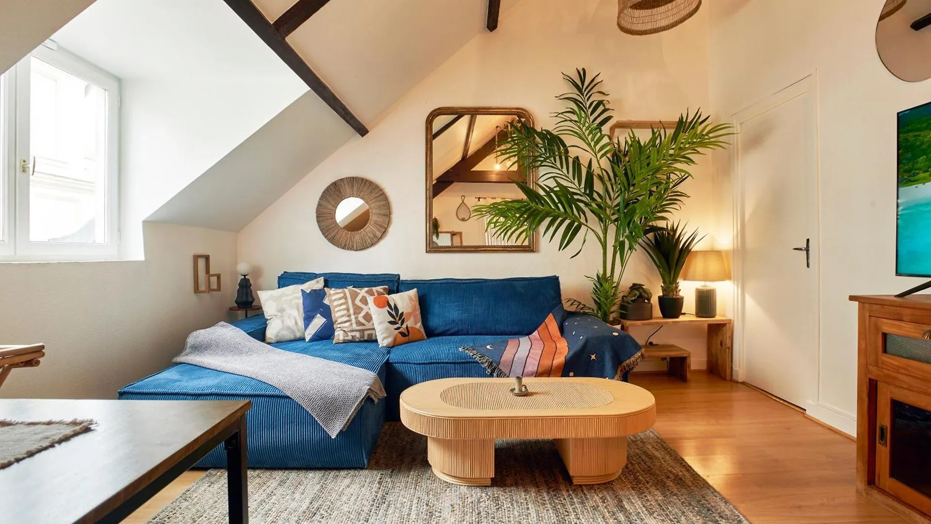 Apartment Bourgon Flat *